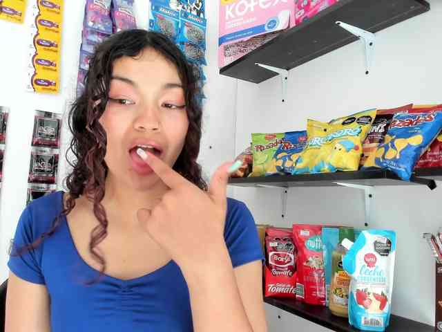 Camilla-Miller01 webcam