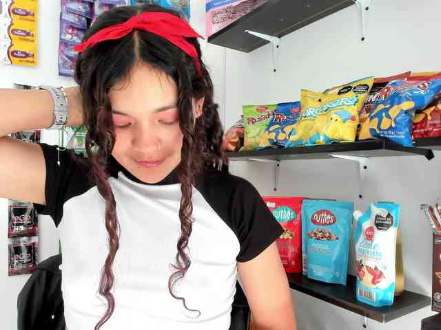 Camilla-Miller01 webcam