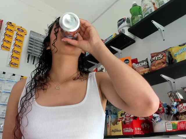 Camilla-Miller01 webcam