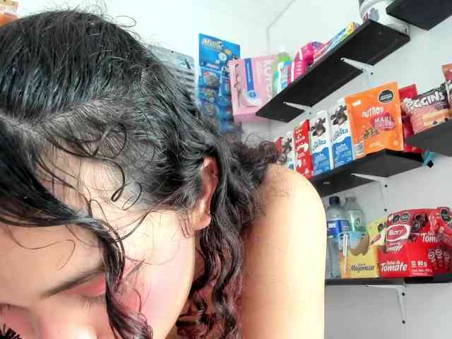 Camilla-Miller01 webcam