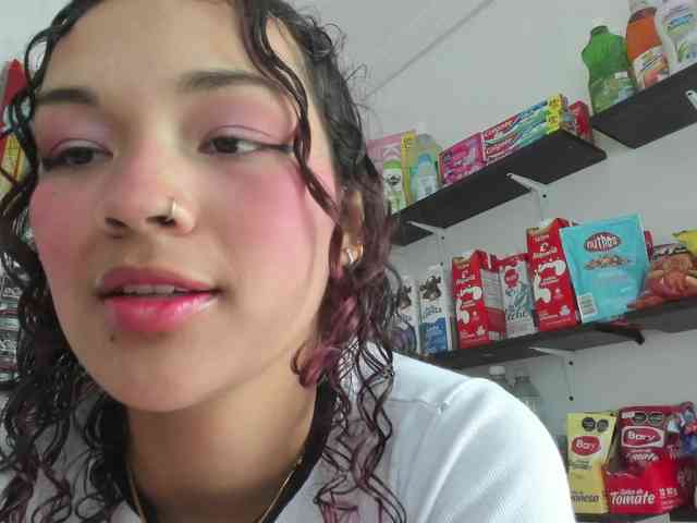 Camilla-Miller01 webcam