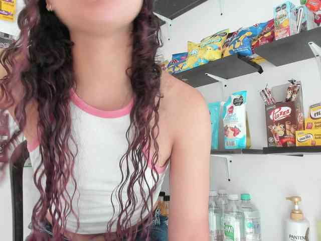 Camilla-Miller01 webcam