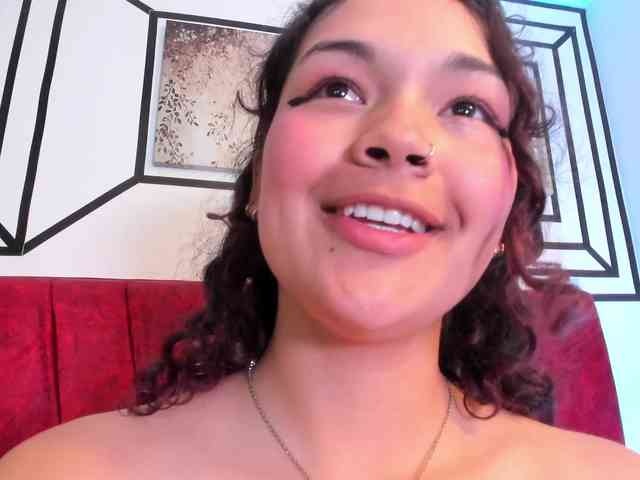 Camilla-Miller01 webcam