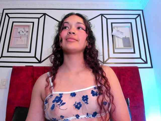 Camilla-Miller01 Live Webcam on BongaCams