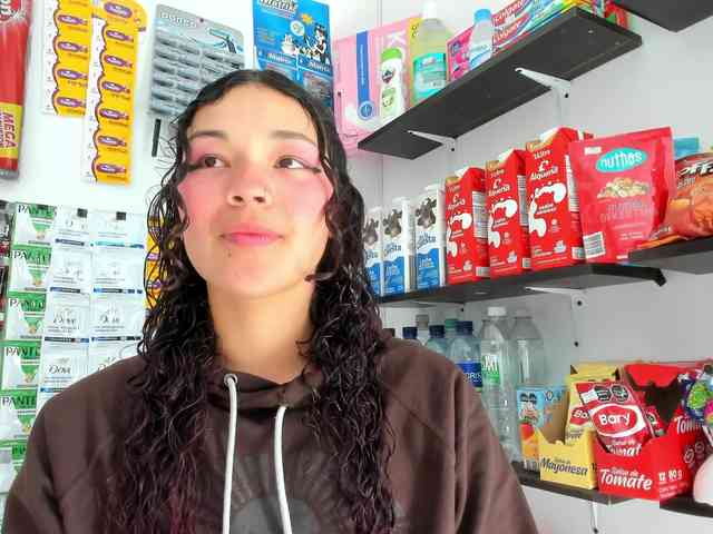 Camilla-Miller01