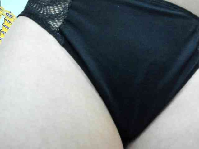 Camilla-Miller01 webcam