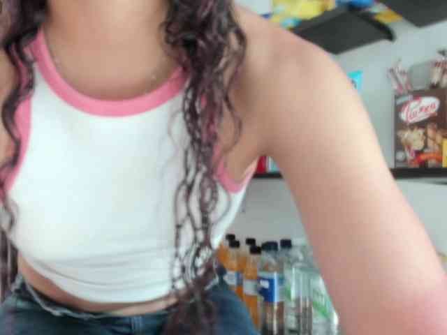 Camilla-Miller01 webcam