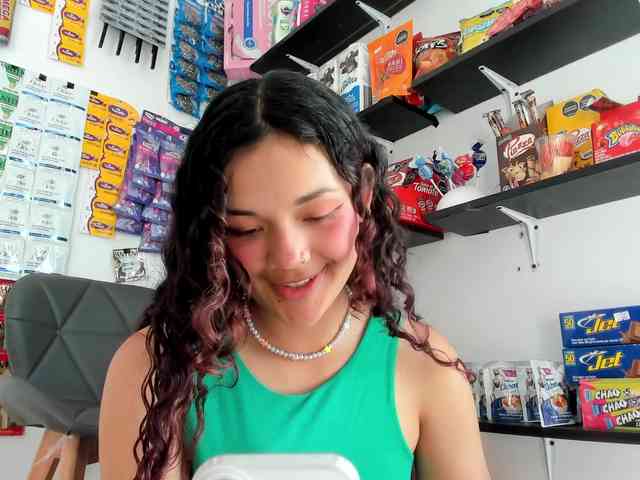 Camilla-Miller01 webcam