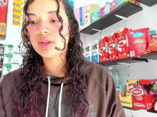 Camilla-Miller01 Live Webcam on BongaCams