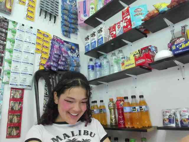 Camilla-Miller01 webcam