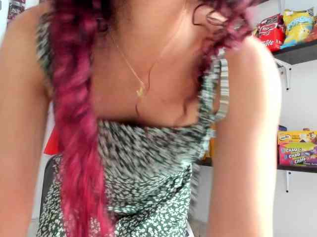 Camilla-Miller01 webcam