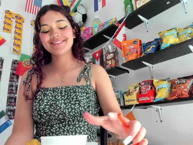 Camilla-Miller01 webcam