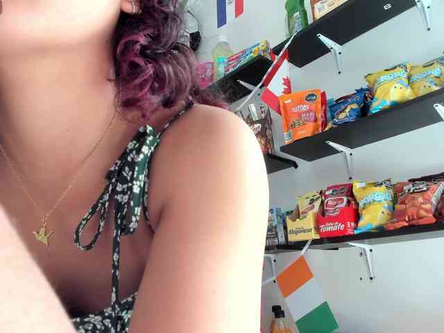 Camilla-Miller01 webcam