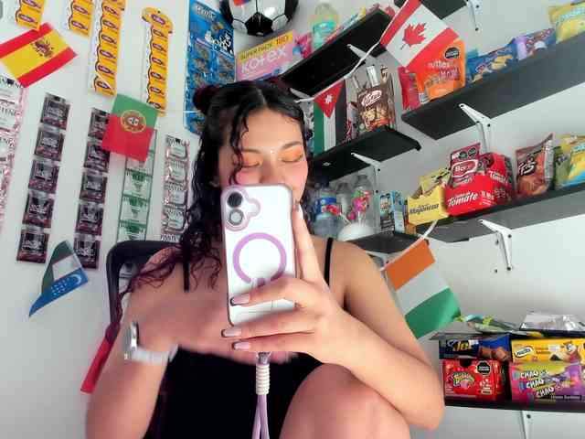 Camilla-Miller01 webcam