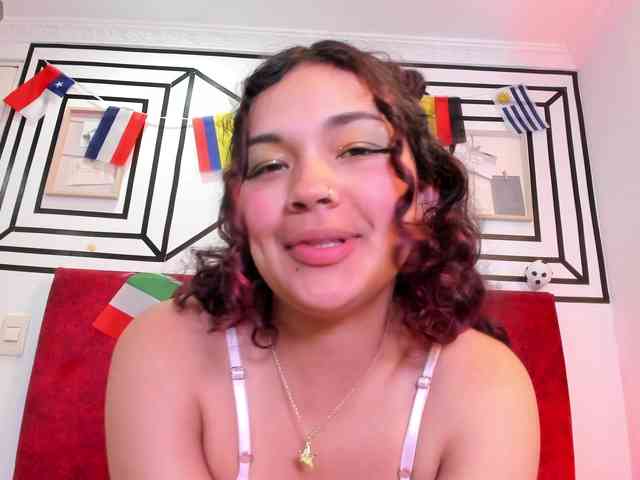 Camilla-Miller01 webcam