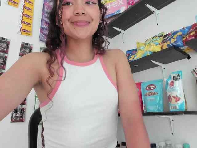 Camilla-Miller01 webcam