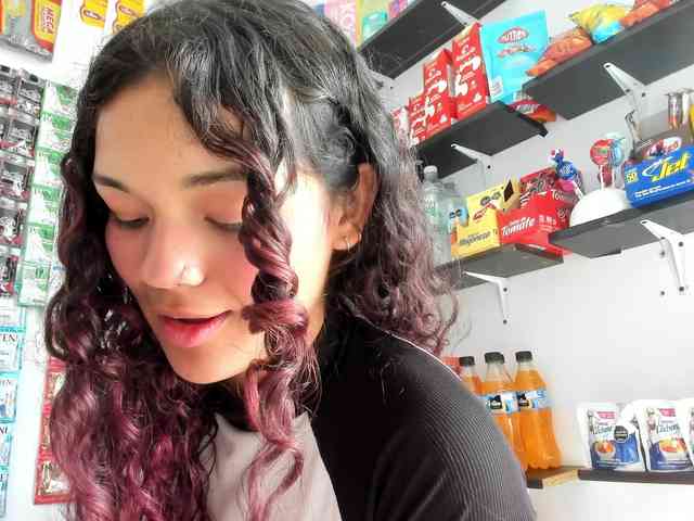 Camilla-Miller01 webcam