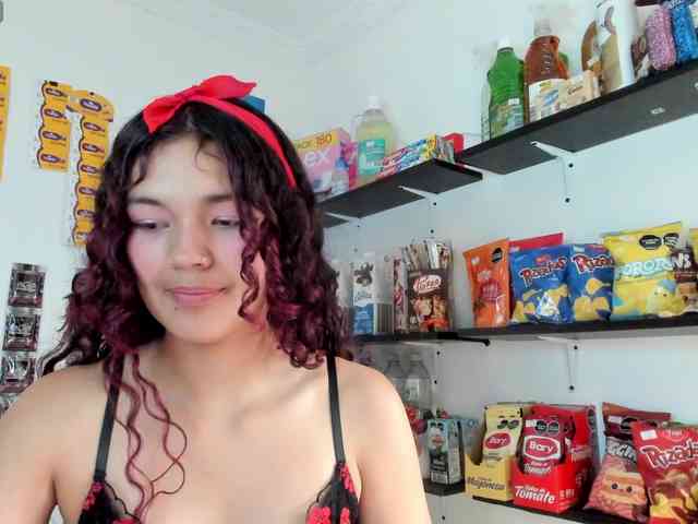 Camilla-Miller01 webcam