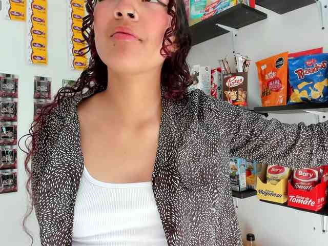 Camilla-Miller01 webcam
