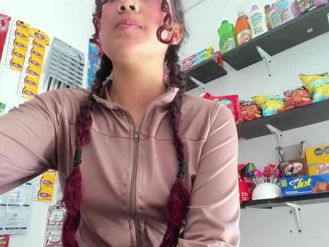 Camilla-Miller01 webcam