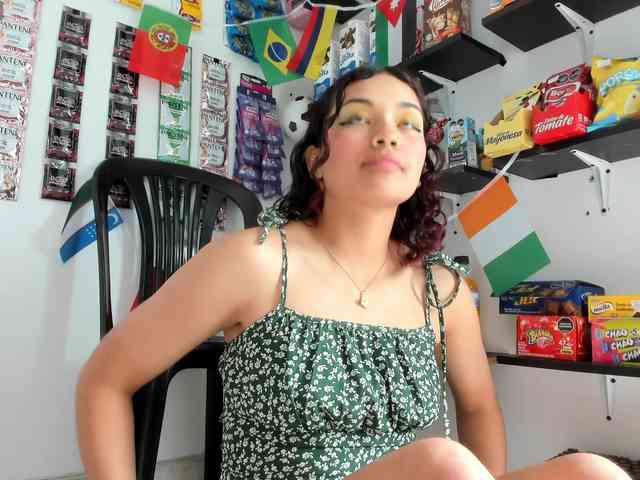Camilla-Miller01 webcam
