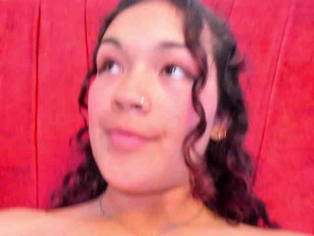 Camilla-Miller01 webcam