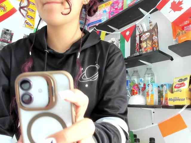 Camilla-Miller01 webcam