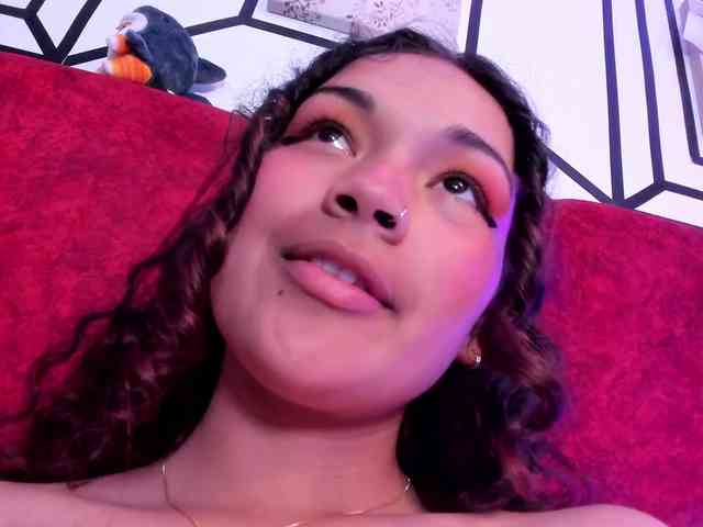 Camilla-Miller01 webcam