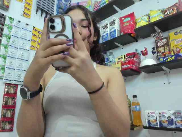 Camilla-Miller01 webcam