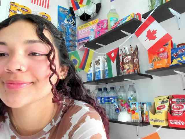 Camilla-Miller01 webcam