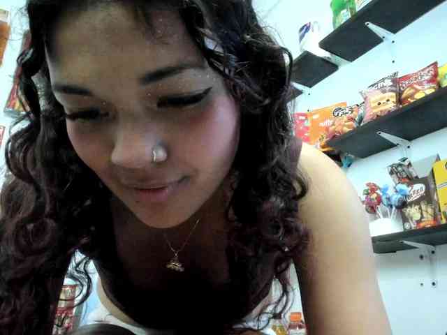 Camilla-Miller01 webcam