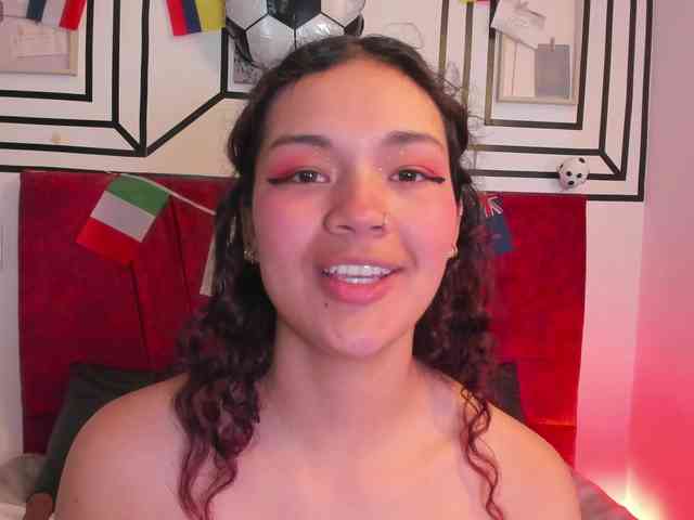 Camilla-Miller01 webcam