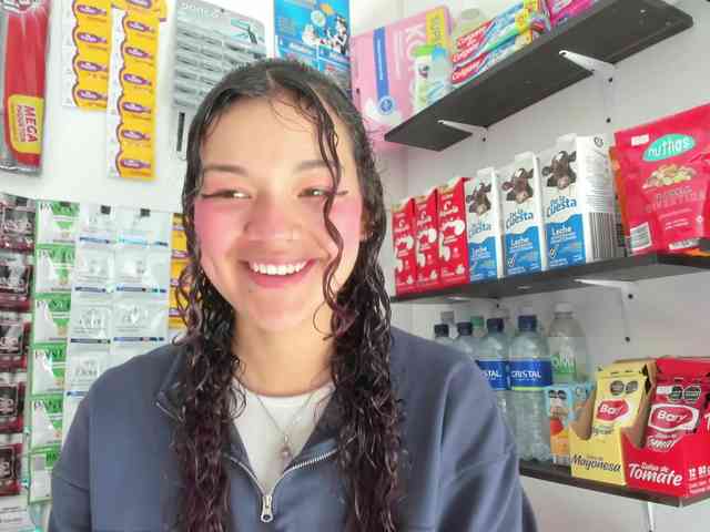 Camilla-Miller01 webcam