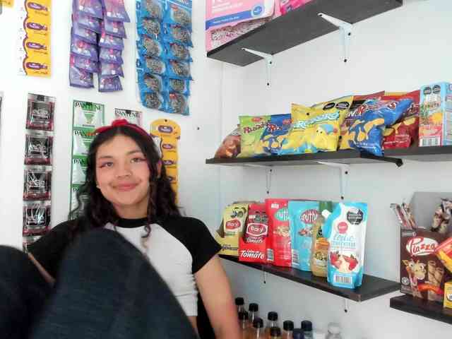 Camilla-Miller01 webcam