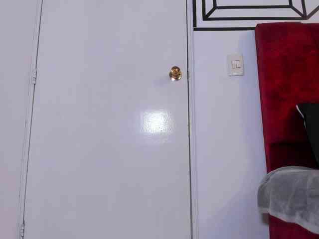 Camilla-Miller01 webcam