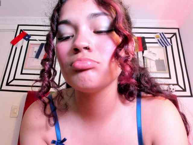 Camilla-Miller01 webcam