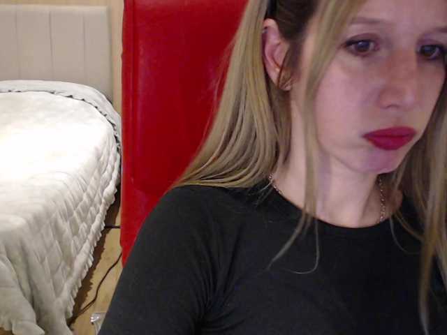 Sweet-Maga live cam on BongaCams