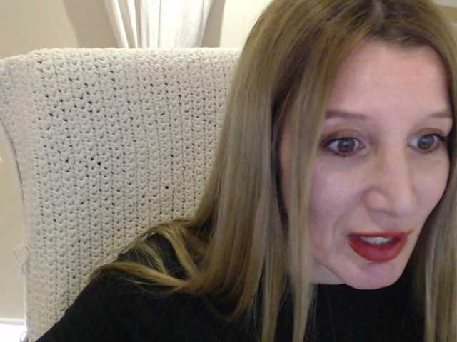 Sweet-Maga live webcam show