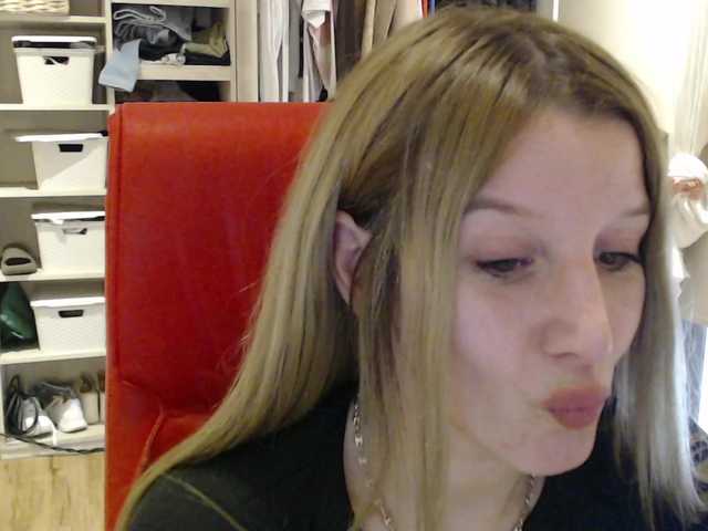 Sweet-Maga live cam on BongaCams
