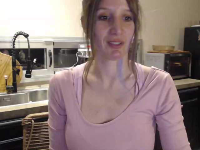 Sweet-Maga live cam on BongaCams