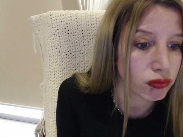 Sweet-Maga live webcam show