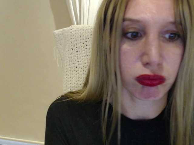 Sweet-Maga live webcam show