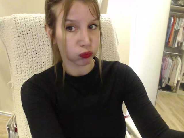 Sweet-Maga live cam on BongaCams