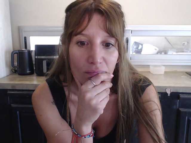 Sweet-Maga live cam on BongaCams
