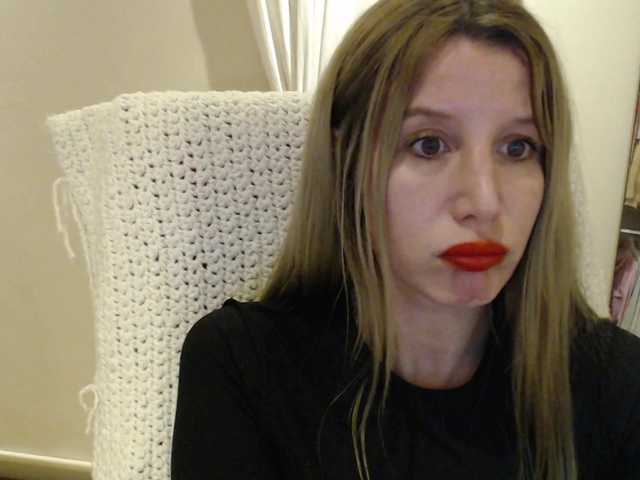 Sweet-Maga live webcam show