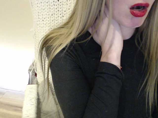Sweet-Maga live cam on BongaCams