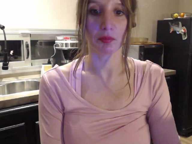 Sweet-Maga live cam on BongaCams