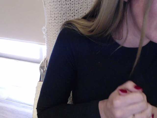 Sweet-Maga live webcam show