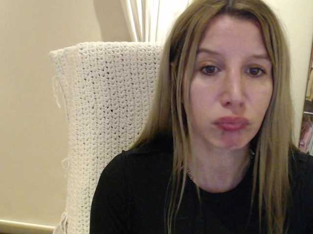 Sweet-Maga live webcam show