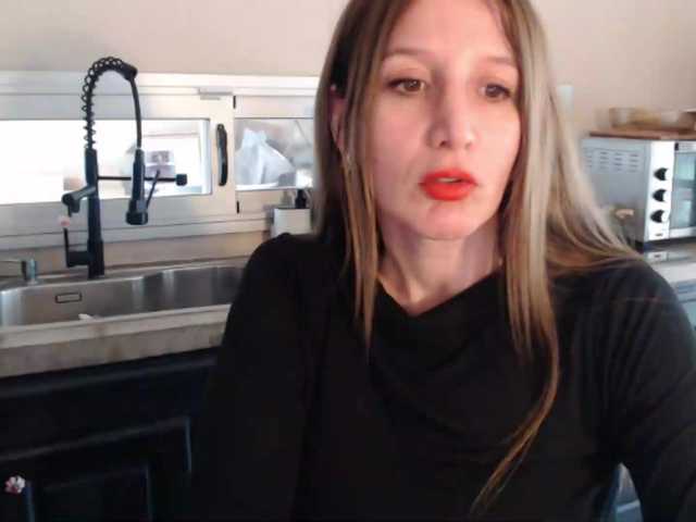 Sweet-Maga live cam on BongaCams